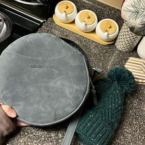 Portland Leather Goods Circle Crossbody Large Storm